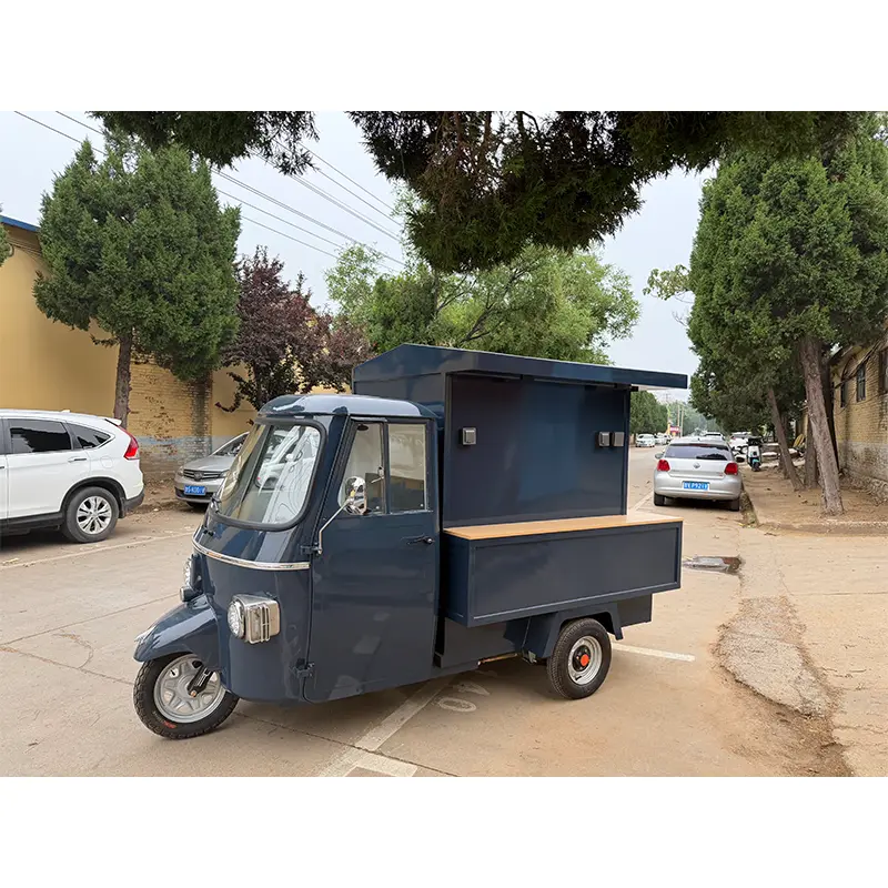 Piaggio Pars-Aperiens Fast Food Van